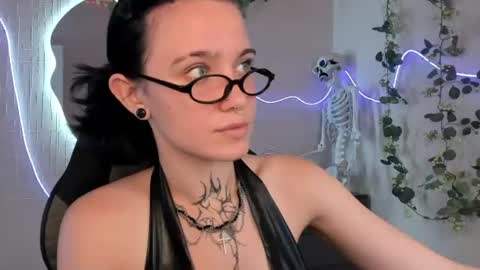 Snapshot of elastikiss chatting on July 2026 09:12:01 AM elastikiss online show from July 2026 09:12:01 AM