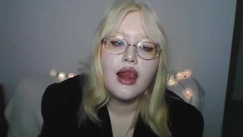 elayne_sweet online show from March 2026 08:09:02 AM