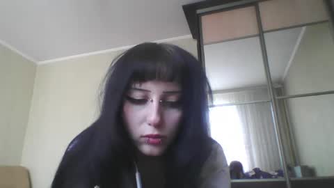 Snapshot of elaynetanton chatting on May 2026 12:10:01 PM Lia online show from May 2026 12:10:01 PM