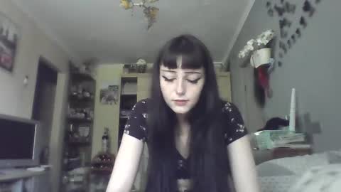 Lia online show from June 2026 12:15:02 PM
