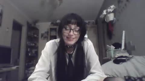 Lia online show from June 2026 06:45:02 PM
