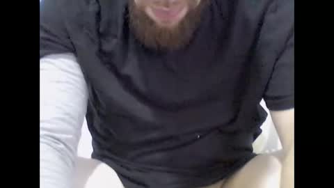 Snapshot of elcarlos25 chatting on January 2025 04:05:01 PM elcarlos25 online show from January 2025 04:05:01 PM