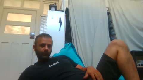 daniel18cmx online show from November 2025 02:11:02 AM