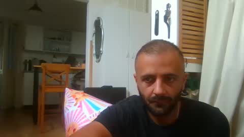 daniel18cmx online show from December 2025 01:54:01 AM