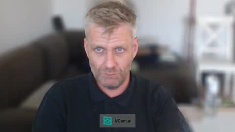 Snapshot of elculiador2207 chatting on September 2025 05:07:02 AM Timm online show from September 2025 05:07:02 AM