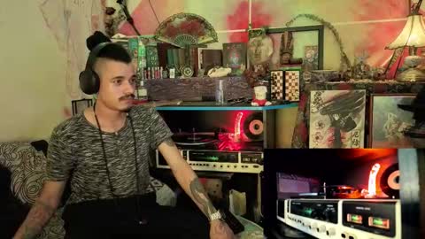 Sir Eleazar online show from November 2025 07:25:01 PM