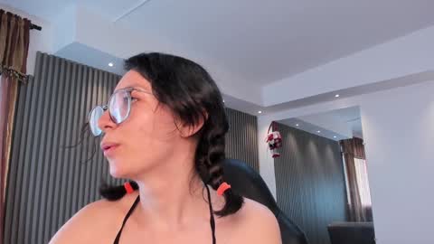 Electra online show from December 2024 06:34:02 PM