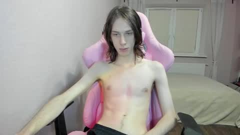 eleganc3 online show from November 2025 07:02:01 PM