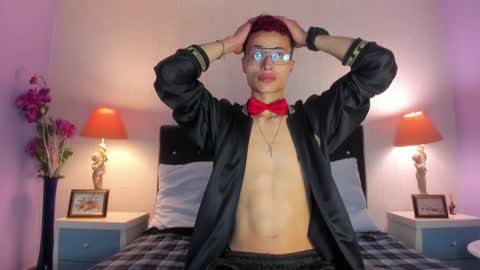 Snapshot of elegant_wolf chatting on January 2025 02:38:02 AM Elegant online show from January 2025 02:38:02 AM