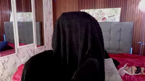 Elena online show from March 2026 12:33:02 PM