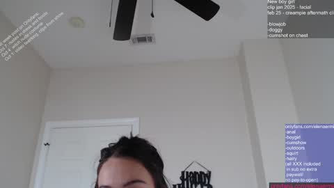 Snapshot of elena_ermie chatting on October 2025 03:34:01 PM elena_ermie online show from October 2025 03:34:01 PM