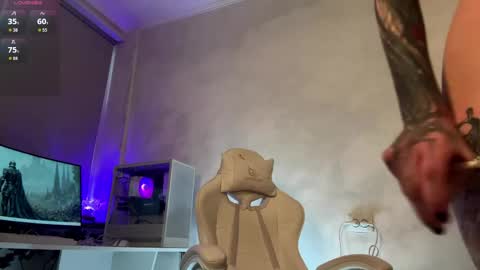 Mia online show from April 2026 03:06:01 PM