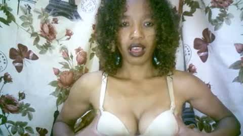 Snapshot of elenah0123 chatting on December 2025 06:41:02 AM elenah013 online show from December 2025 06:41:02 AM