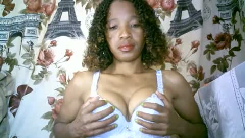 Snapshot of elenah0123 chatting on January 2026 10:19:01 AM elenah013 online show from January 2026 10:19:01 AM