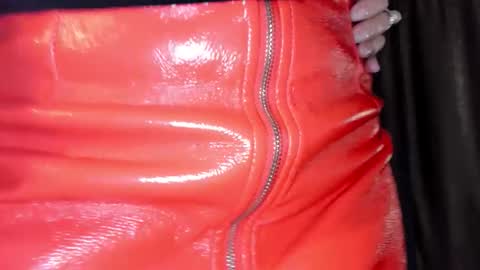 elenaza online show from March 2026 08:37:02 PM