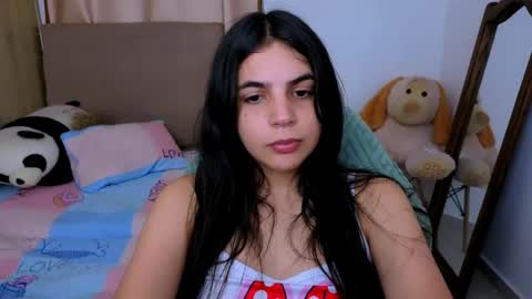 Snapshot of elenna_hotx chatting on November 2025 06:42:02 PM agnes online show from November 2025 06:42:02 PM