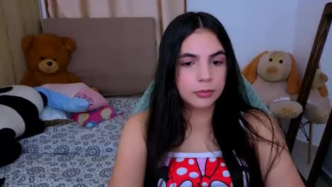 Snapshot of elenna_hotx chatting on November 2025 05:44:02 PM agnes online show from November 2025 05:44:02 PM