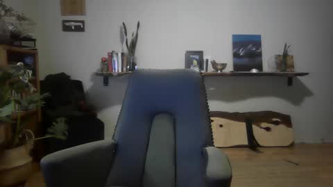 Snapshot of elephantfox chatting on January 2025 04:03:01 AM fox online show from January 2025 04:03:01 AM