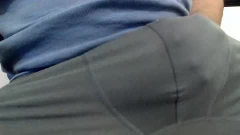 Snapshot of eleroy chatting on January 2025 04:44:01 AM Wife is on the other room online show from January 2025 04:44:01 AM