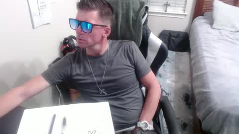 Snapshot of elevatetlb chatting on October 2025 03:24:02 AM Walker online show from October 2025 03:24:02 AM