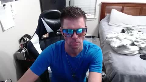 Snapshot of elevatetlb chatting on October 2025 01:36:02 AM Walker online show from October 2025 01:36:02 AM