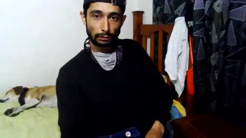 elflaco_6969 online show from December 2025 06:09:01 AM