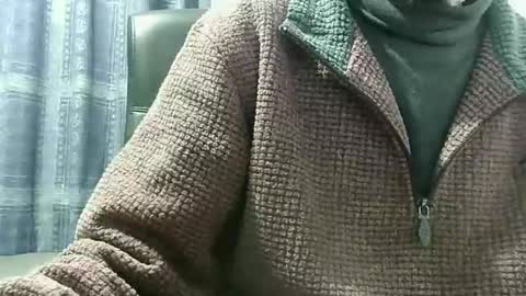 Snapshot of elfyonee chatting on December 2024 07:10:01 PM elfyonee online show from December 2024 07:10:01 PM