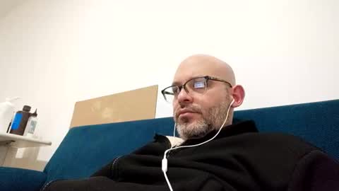 Snapshot of elgrande85 chatting on March 2026 08:04:02 PM elgrande85 online show from March 2026 08:04:02 PM