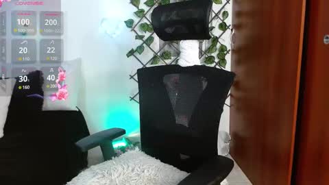 Snapshot of eli_gom_ chatting on March 2025 02:08:02 AM Eliza online show from March 2025 02:08:02 AM