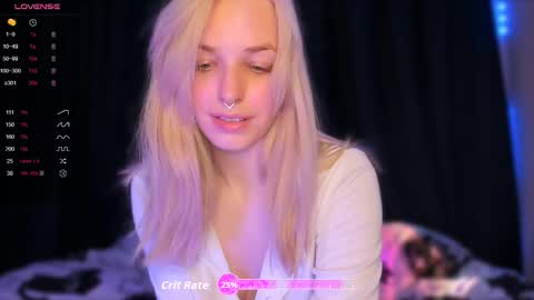 Snapshot of eli_llie chatting on November 2025 02:27:02 PM Eli online show from November 2025 02:27:02 PM