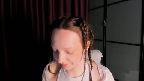 Ella online show from December 2024 09:09:01 AM