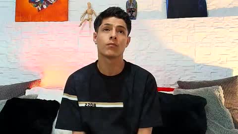 elias_salvatore_ online show from May 2026 07:20:02 PM