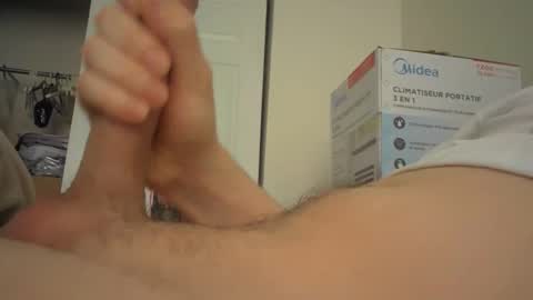 Snapshot of eliexavier123456789 chatting on January 2025 09:04:02 PM eliexavier123456789 online show from January 2025 09:04:02 PM