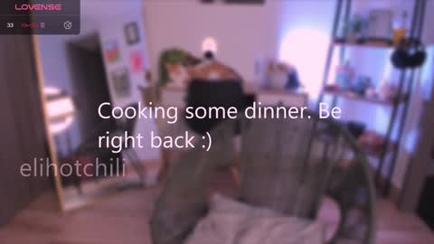 Snapshot of elihotchili chatting on December 2024 01:25:01 AM Eli online show from December 2024 01:25:01 AM