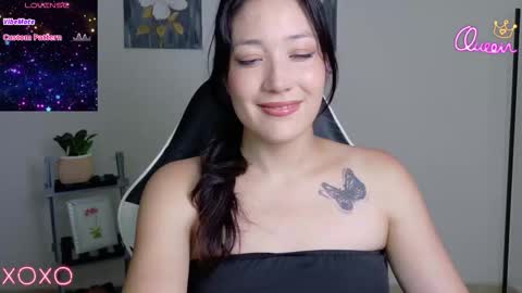 eliiih_ online show from March 2026 06:47:02 PM