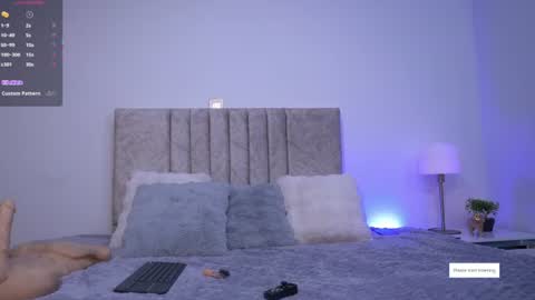 Snapshot of eliizabeth_roberts chatting on July 2026 11:23:02 PM E L I I Z A B E T H online show from July 2026 11:23:02 PM