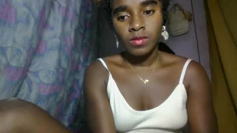 Snapshot of elina981 chatting on April 2026 10:43:02 AM elina981 online show from April 2026 10:43:02 AM