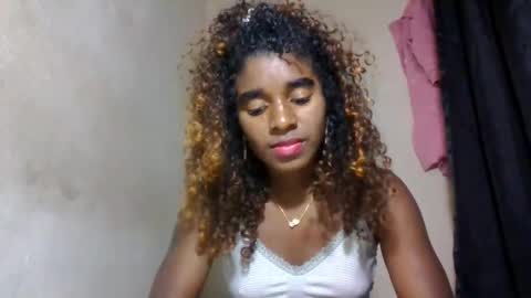 Snapshot of elina981 chatting on May 2026 09:26:02 AM elina981 online show from May 2026 09:26:02 AM