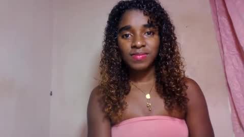 Snapshot of elina981 chatting on May 2026 09:06:01 AM elina981 online show from May 2026 09:06:01 AM