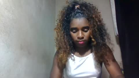 Snapshot of elina981 chatting on July 2026 03:58:02 PM elina981 online show from July 2026 03:58:02 PM
