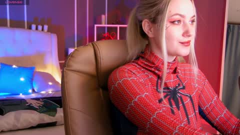 Snapshot of elina_nortas chatting on January 2025 01:22:01 AM Elina online show from January 2025 01:22:01 AM