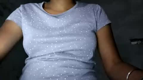 Snapshot of elina_roy03 chatting on November 2025 01:13:02 PM elina_roy03 online show from November 2025 01:13:02 PM