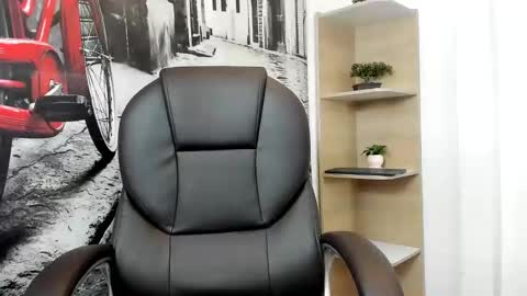 Snapshot of elinaax chatting on November 2025 01:06:02 AM Elina online show from November 2025 01:06:02 AM