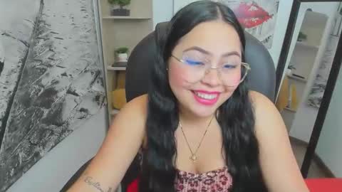 Snapshot of elinaax chatting on November 2025 11:25:01 PM Elina online show from November 2025 11:25:01 PM