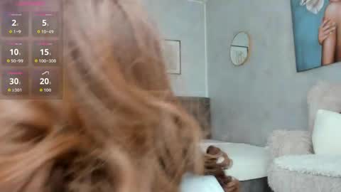 Elina online show from April 2026 07:52:01 AM