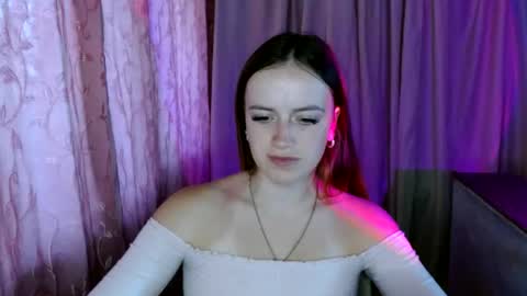 Snapshot of elinastar chatting on July 2026 07:01:02 AM ElinaStar online show from July 2026 07:01:02 AM