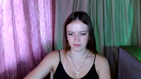 Snapshot of elinastar chatting on July 2026 10:20:02 AM ElinaStar online show from July 2026 10:20:02 AM