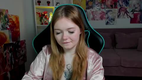 Snapshot of elinavale chatting on May 2026 06:09:01 PM elinavale online show from May 2026 06:09:01 PM