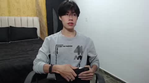 Snapshot of elio_collem chatting on December 2024 08:30:02 AM ELIO online show from December 2024 08:30:02 AM