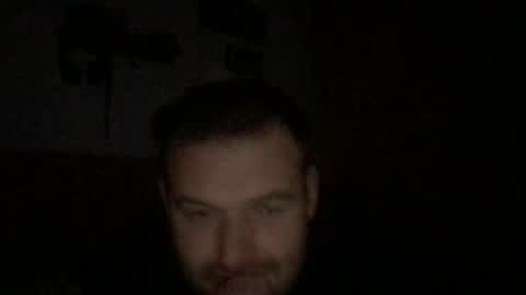 Snapshot of eliot26 chatting on December 2024 05:01:01 PM e26 online show from December 2024 05:01:01 PM